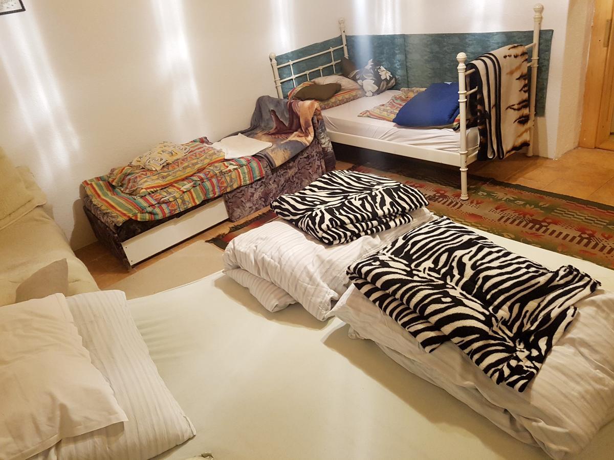 Kuti Vendeghaz Hotel Bakonykuti Buitenkant foto